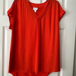 Ava & Viv Women's Orange V-Neck Top with Shoulder Detail